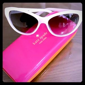 Kate Spade Della/S —Pearl White